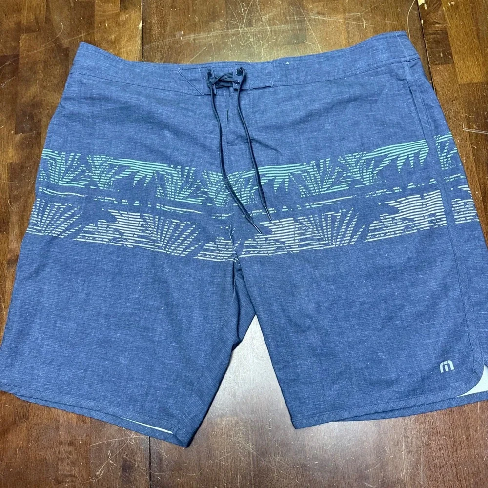 2 lot of Travis Mathew Board Shorts XXL Men 42 Blue Grey Tropical Stretch 2 Pack